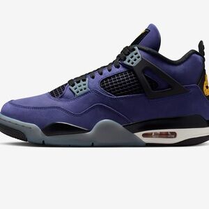 Air Jordan Retro 4 “Imperial Purple” Men’s Size 9 New, DS
Sku FV5029-500